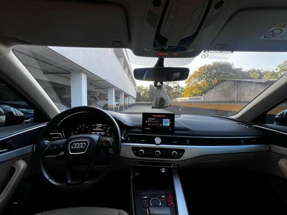 AUDI A4 2.0 TFSI ATTRACTION GASOLINA 4P S TRONIC
